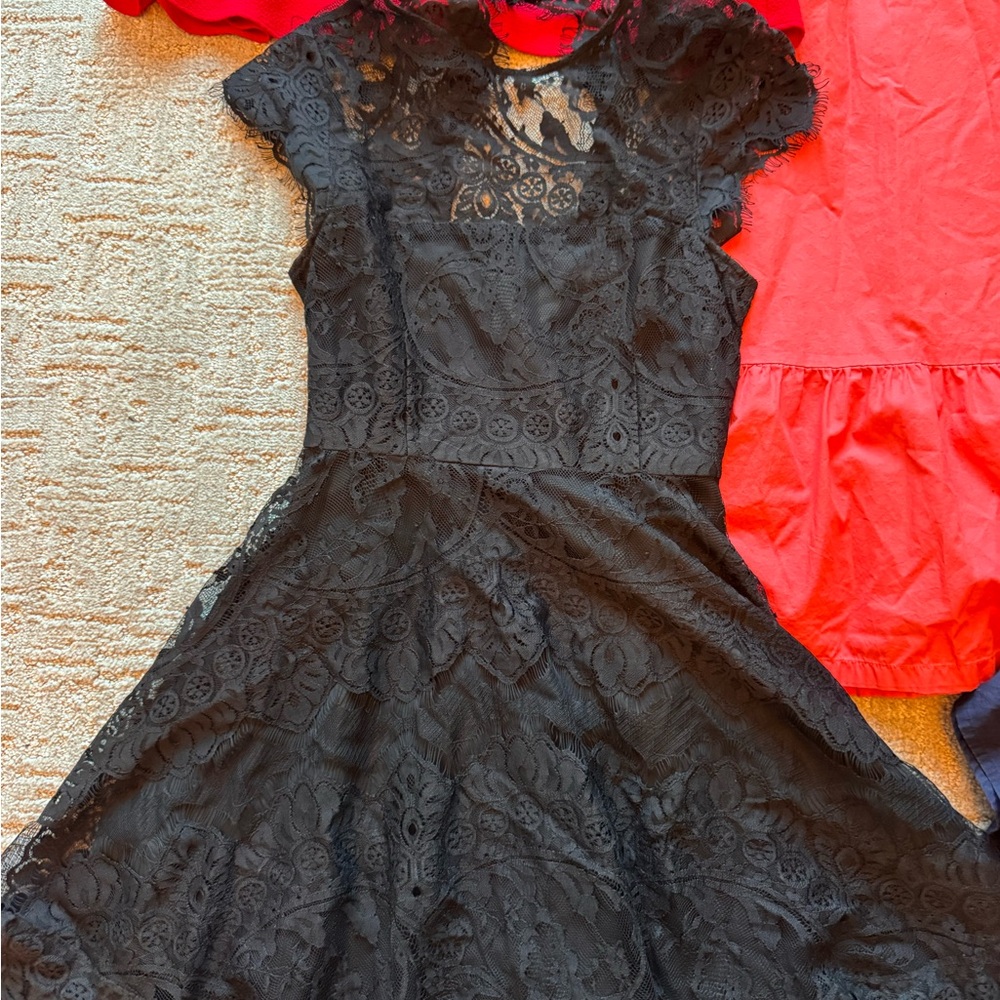 Women’s Dress Bundle - Size Small - Picture 4 of 11